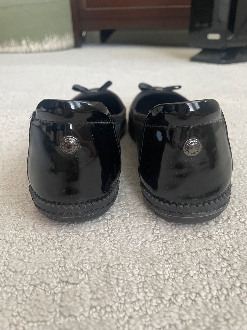 Anne Klein Black Ribbon Accent Flat Size 6.5 - Picture 4 of 7